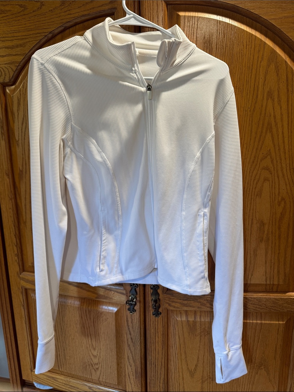 Women’s White Zip-Front Active Jacket